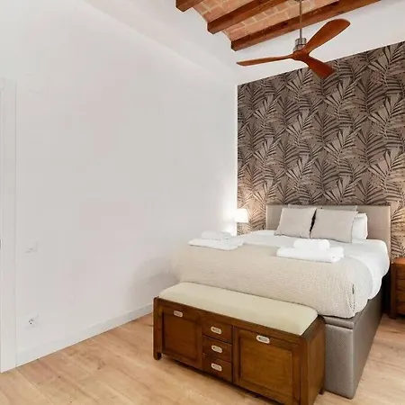 Arc De Triomf Luxury Modern 2-bedroom 2-bathroom * Barcelona